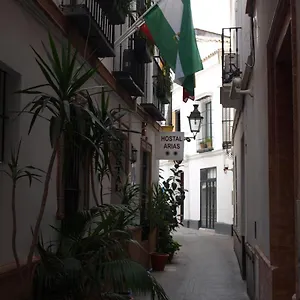 Arias 2*, Sevilla España